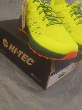 HI-TEC Men's Neon Yellow Trail Running Shoes